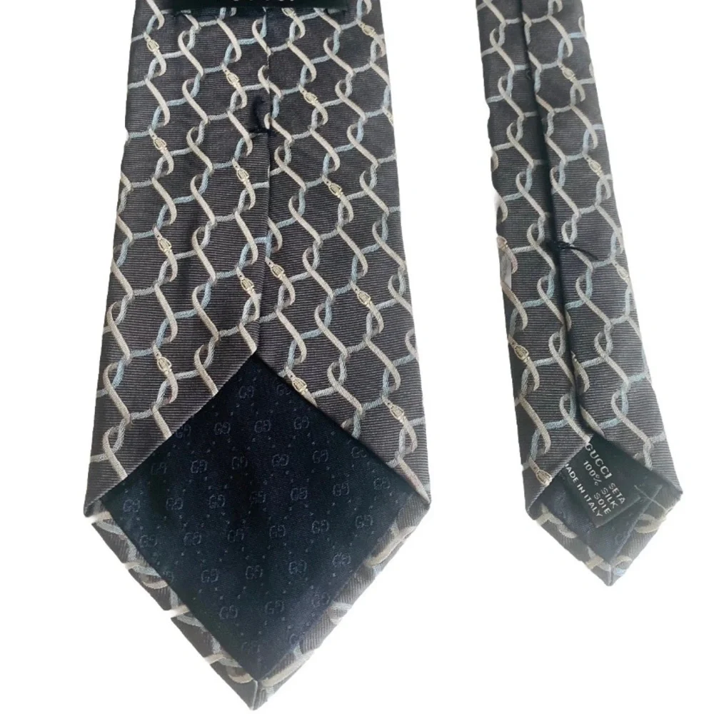 Gucci Classic Gray Geometric Men's 100% Silk Tie Business Formal Preppy Italy